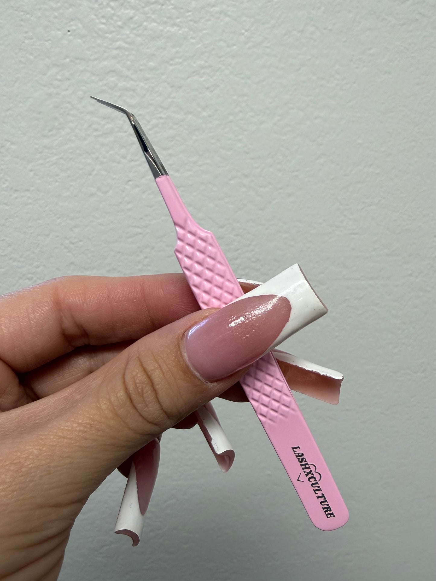 Baby Pink 45° isolation