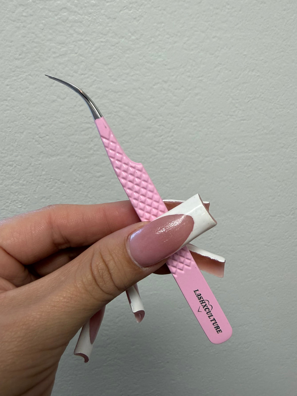 Baby Pink Curved Isolation Tweezer