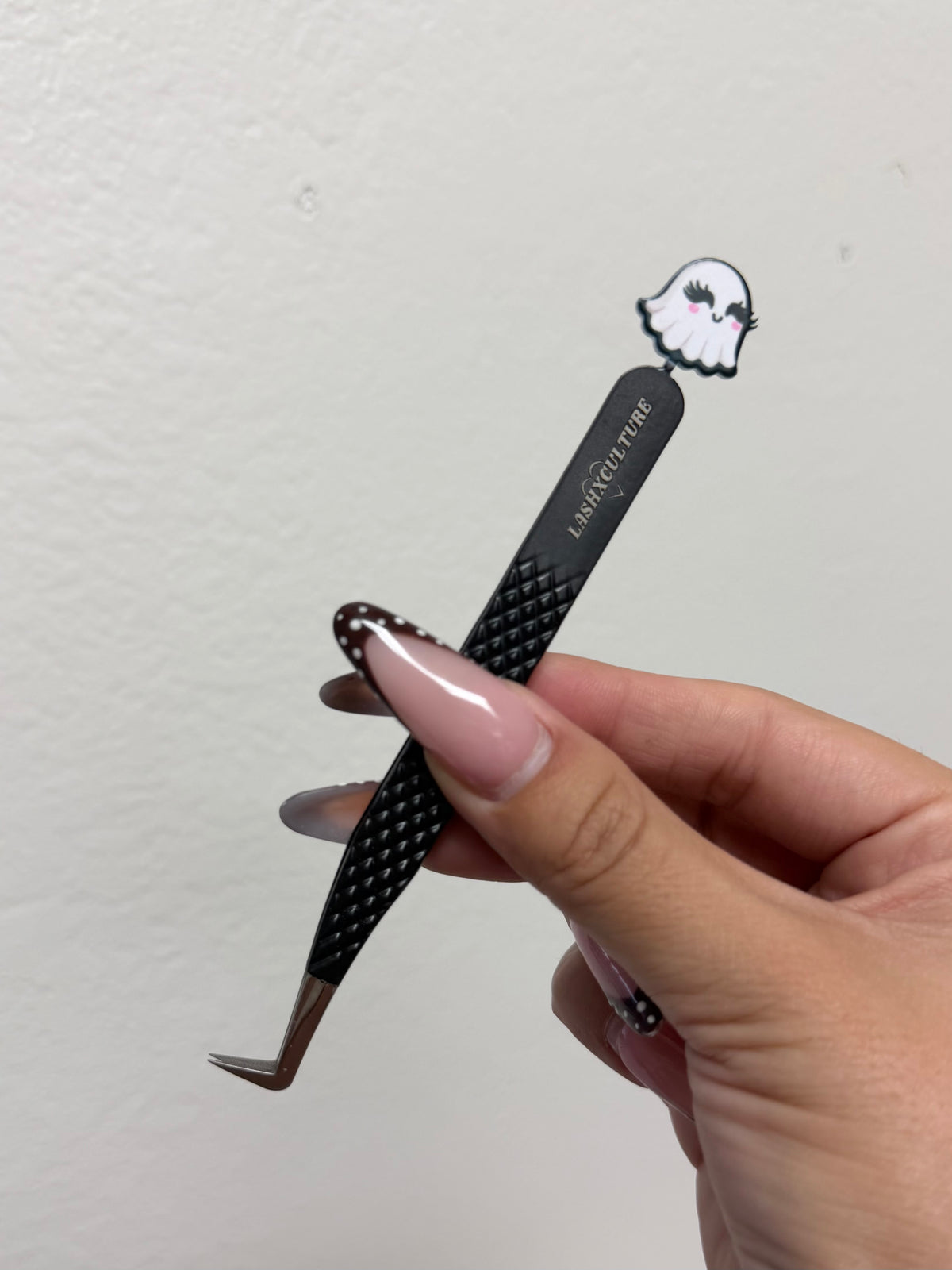 Black ghost volume boot tweezer