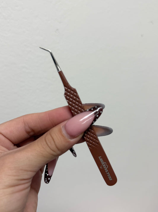 Brown 45° isolation tweezer