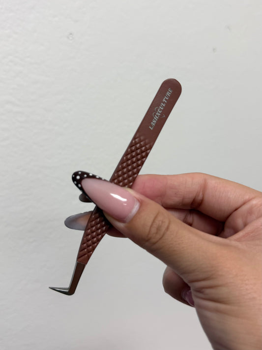 Brown fiber tip volume boot tweezer