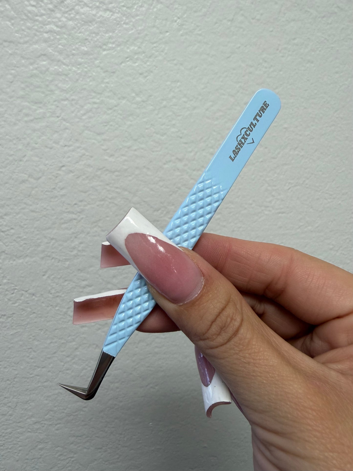 Baby Blue Volume Boot Tweezer